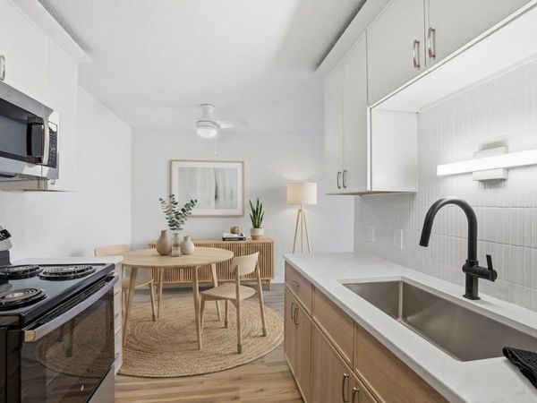 14630 Garrett Avenue, Unit 611, Apple Valley, MN 55124