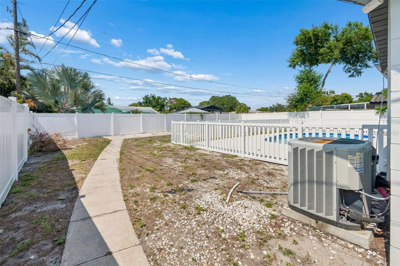 2461 69th Avenue S, Saint Petersburg, FL 33712 Photo