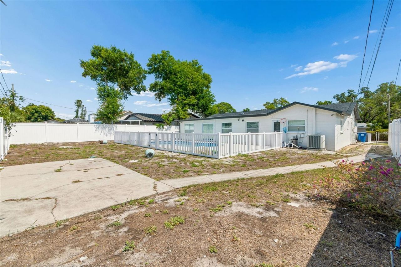 2461 69th Avenue S, Saint Petersburg, FL 33712 Photo