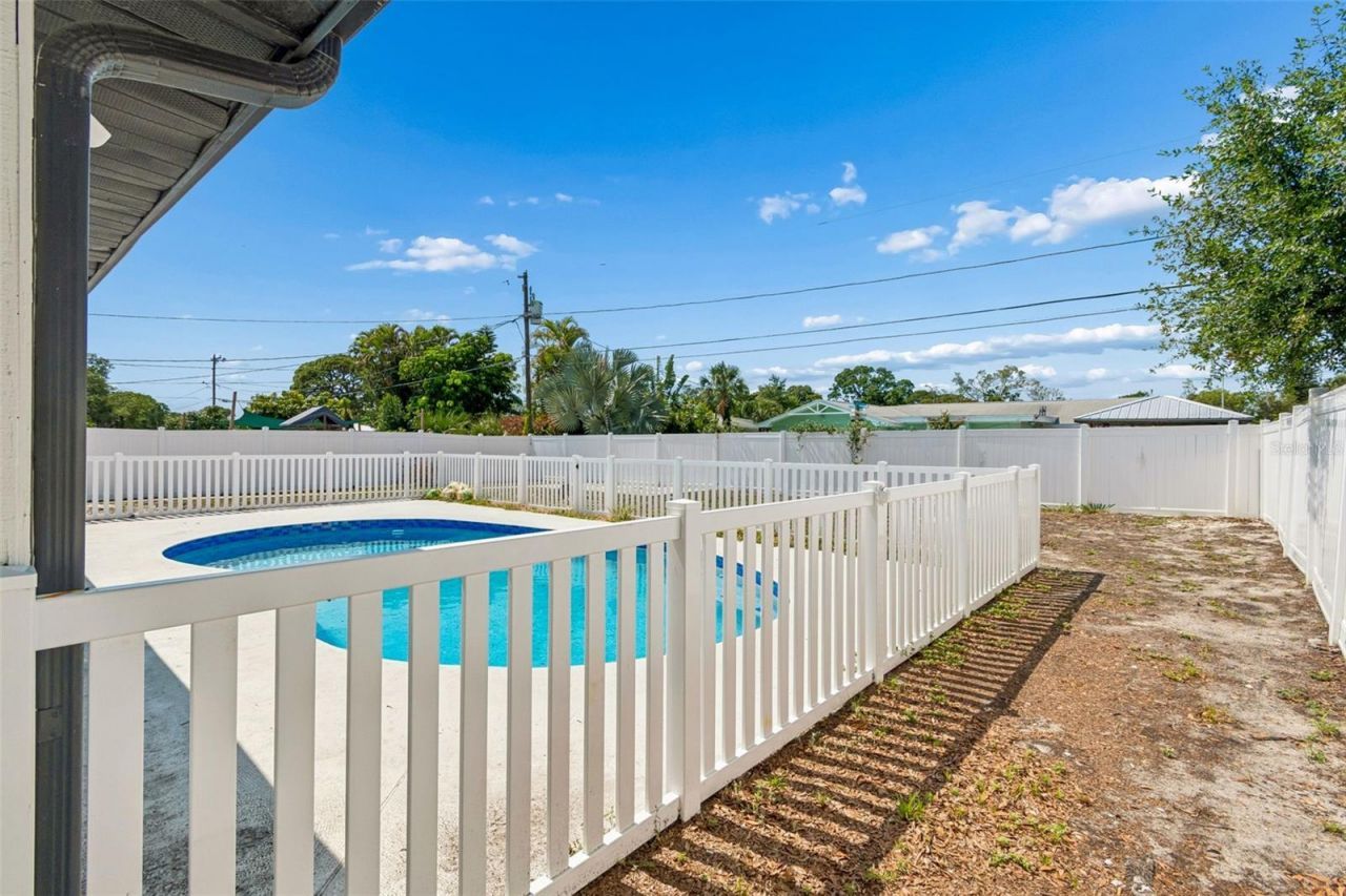 2461 69th Avenue S, Saint Petersburg, FL 33712 Photo