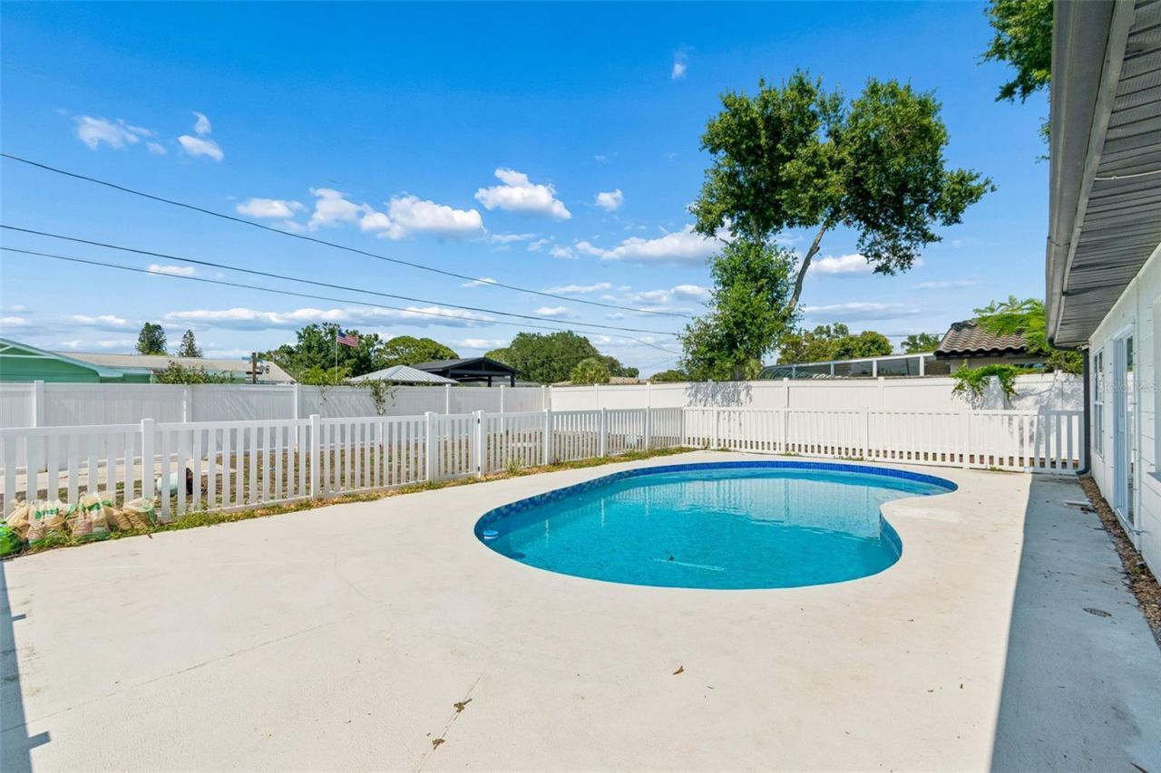 2461 69th Avenue S, Saint Petersburg, FL 33712 Photo