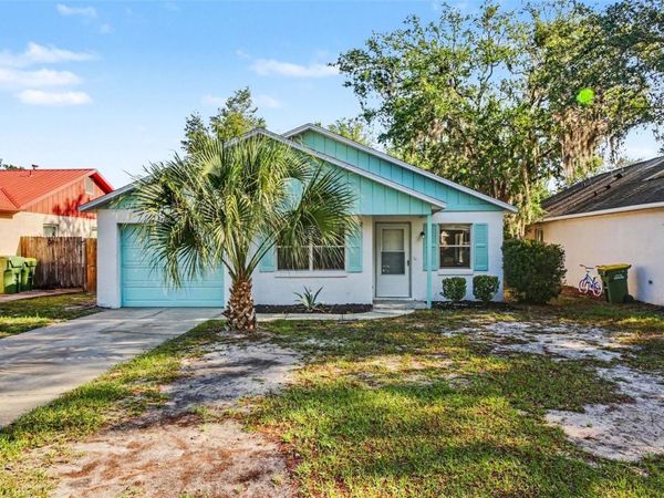 2710 LORRAINE DRIVE, LEESBURG, FL 34748