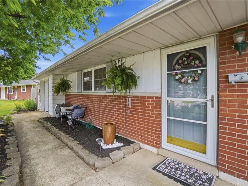 420 Falcon Drive, New Carlisle, OH 45344 Photo 13