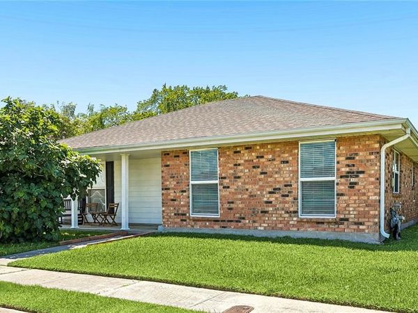 3624 GALLO Drive , Chalmette, LA 70043