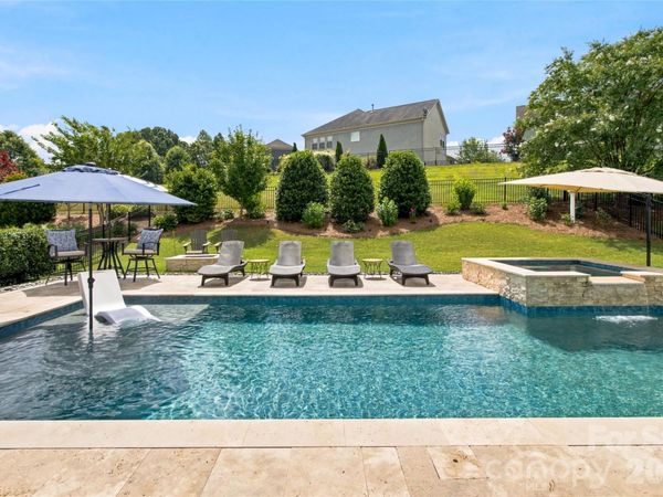 109 Heron Cove Loop, Mooresville, NC 28117