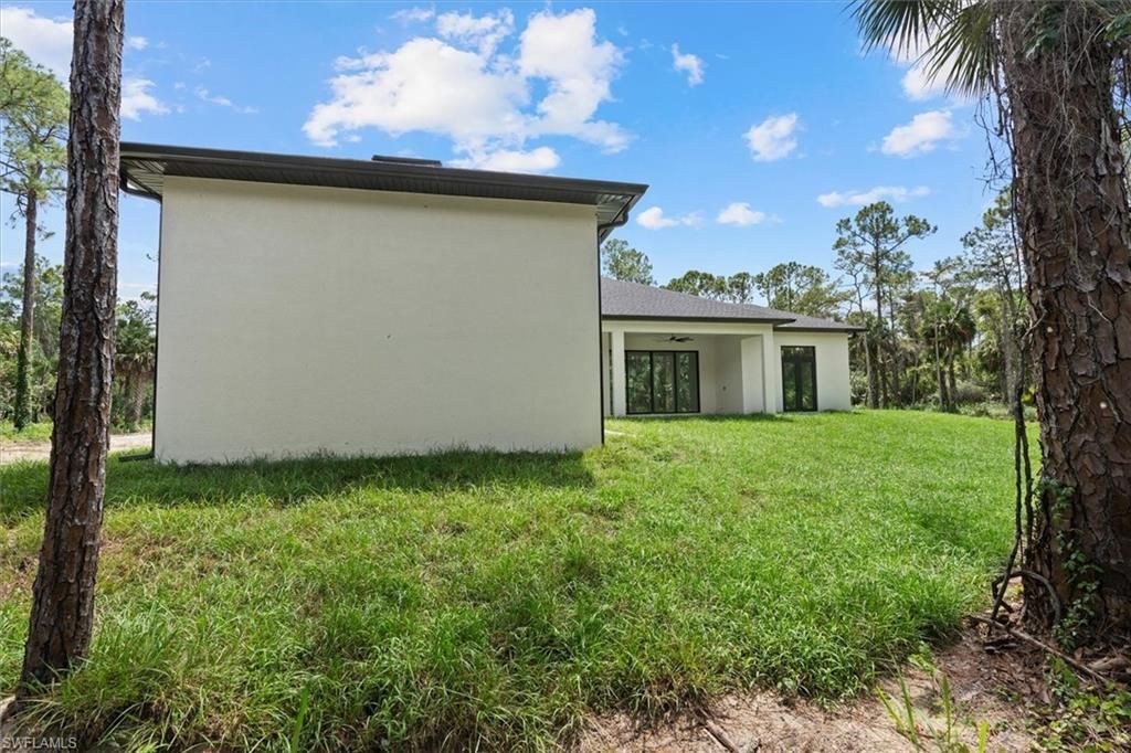 3191 16th Ave Ne, Naples, FL 34120 Photo