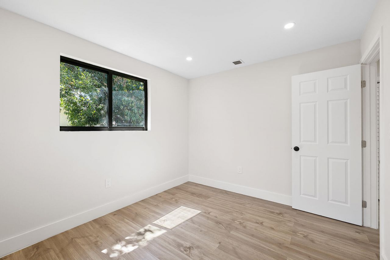 1522 NW 41st Street, Miami, FL 33142 Photo