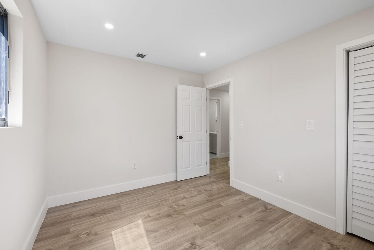 1522 NW 41st Street, Miami, FL 33142 Photo