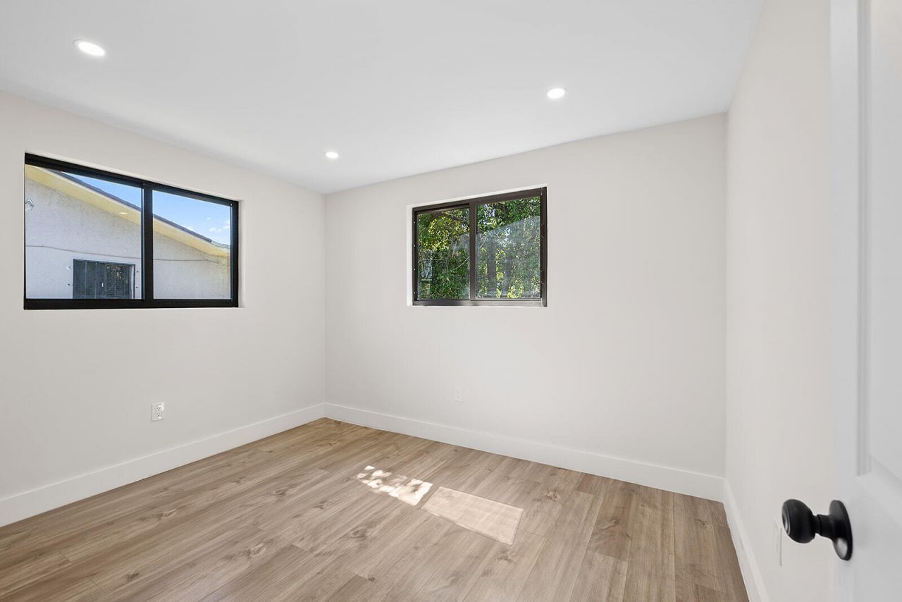 1522 NW 41st Street, Miami, FL 33142 Photo