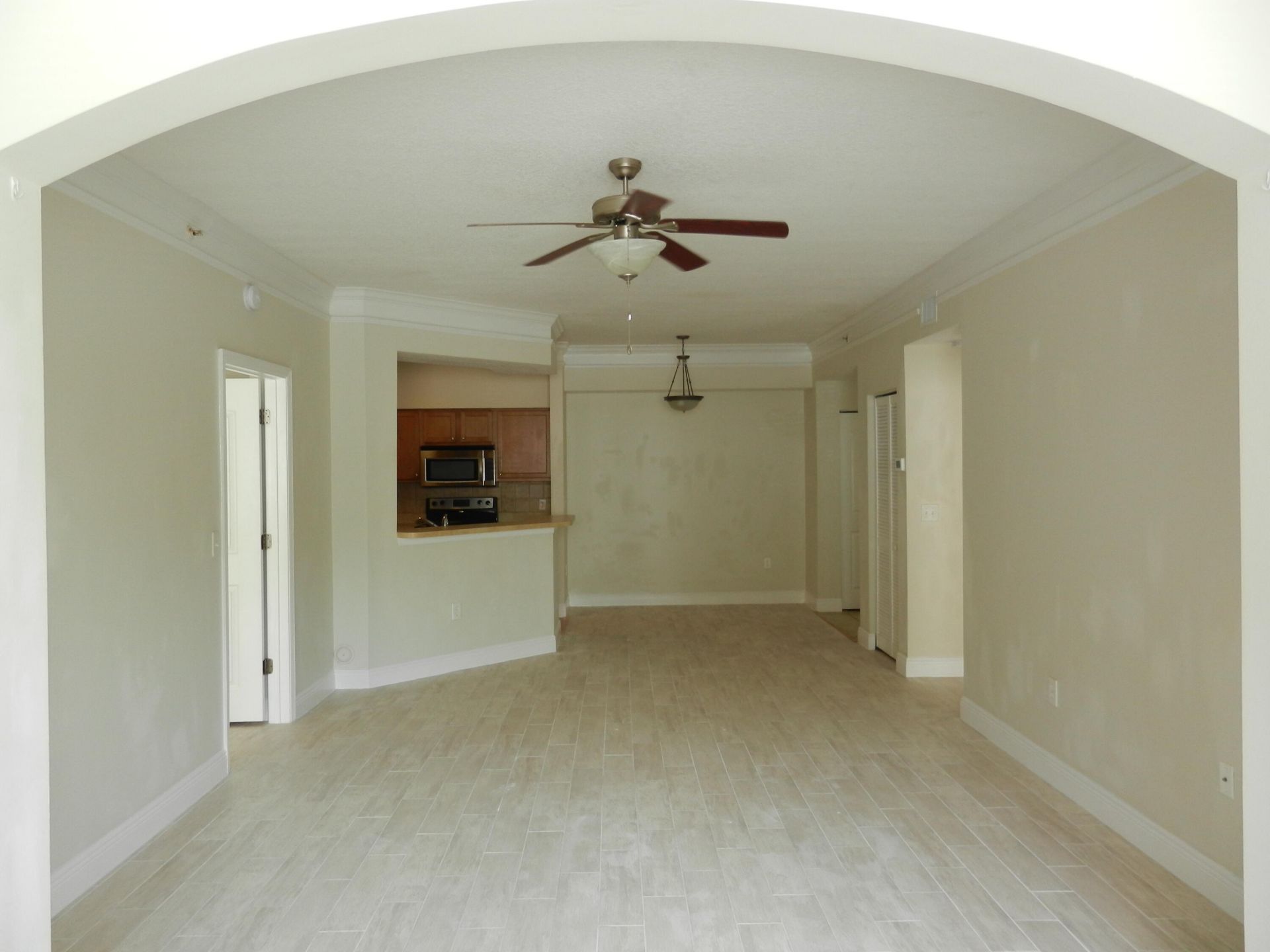 9849 Baywinds Drive, Unit 8101, West Palm Beach, FL 33411 Photo