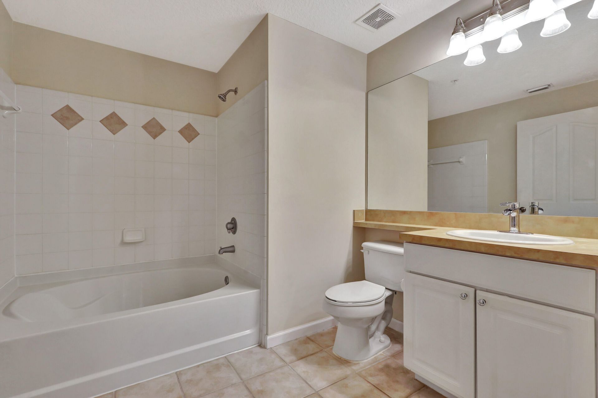 9849 Baywinds Drive, Unit 8101, West Palm Beach, FL 33411 Photo