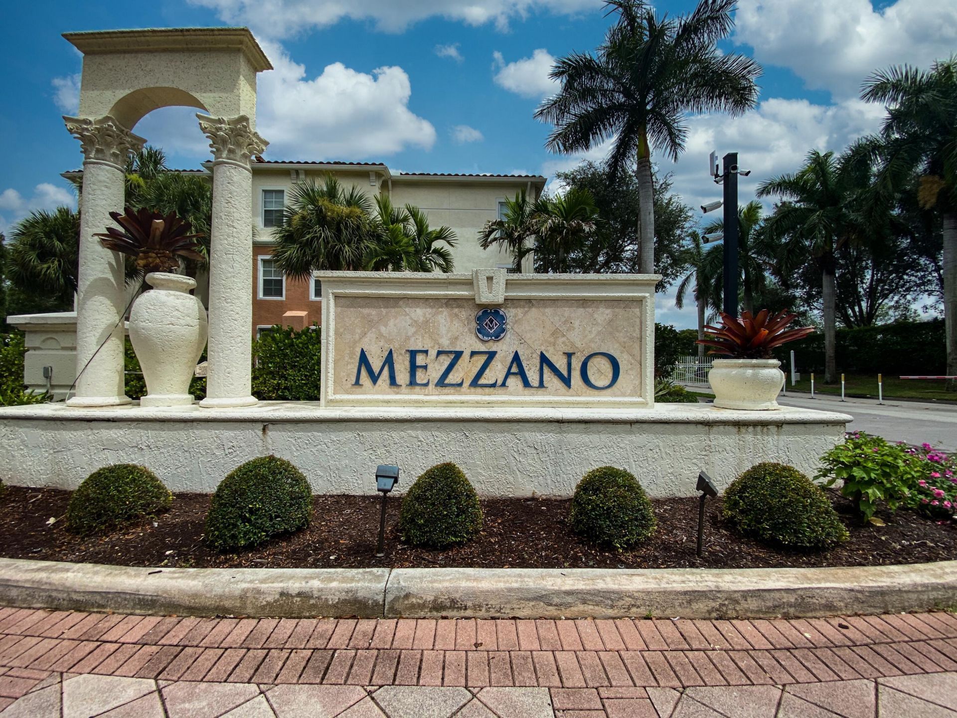 9849 Baywinds Drive, Unit 8101, West Palm Beach, FL 33411 Photo