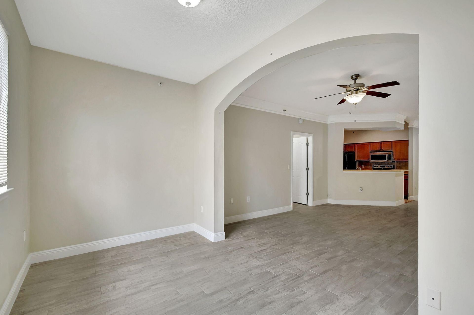 9849 Baywinds Drive, Unit 8101, West Palm Beach, FL 33411 Photo