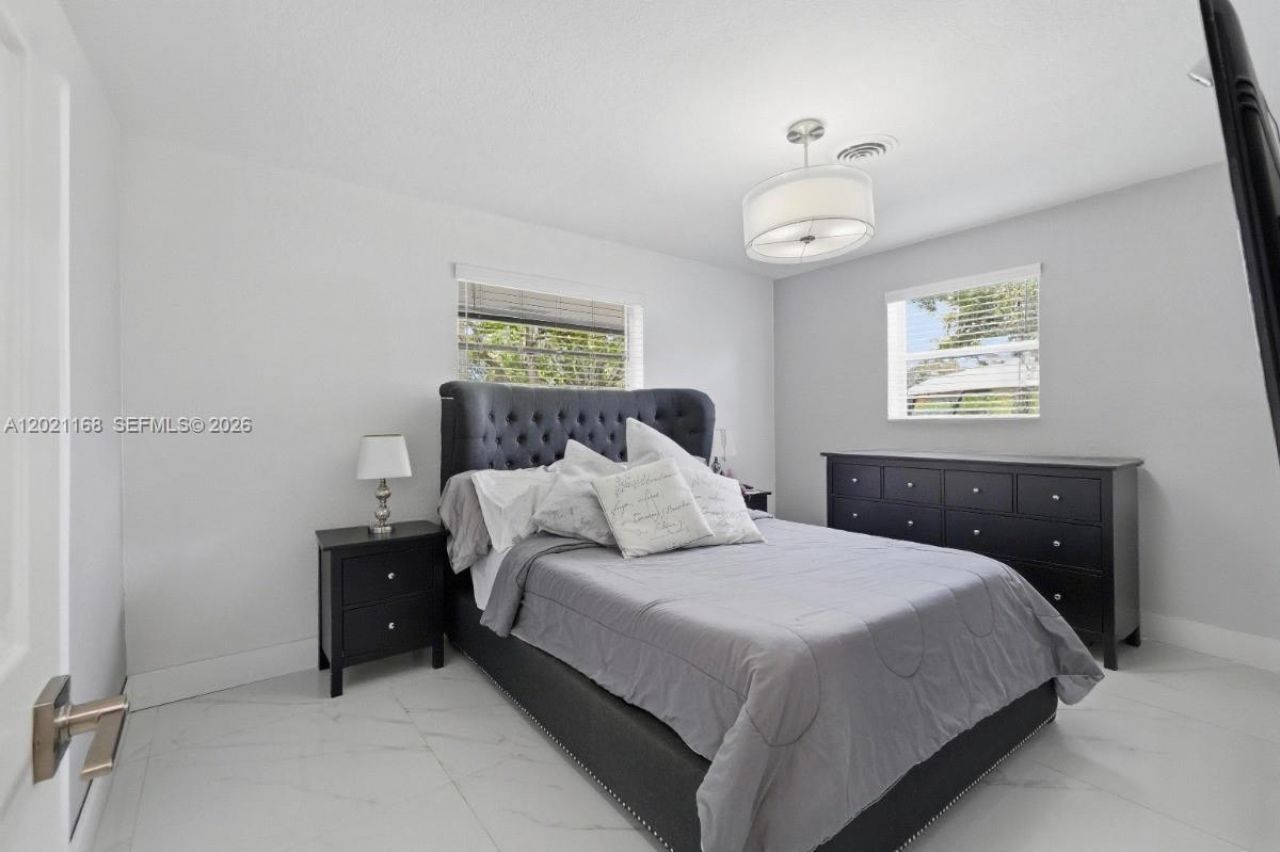 4966 SW 93rd Ave , Cooper City, FL 33328 Photo