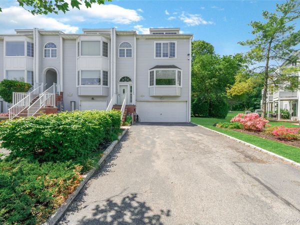 24002 Oak Park Drive, Unit 18C, Little Neck, NY 11362