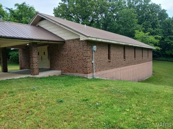 685 State Hwy 142E, Doniphan, MO 63935