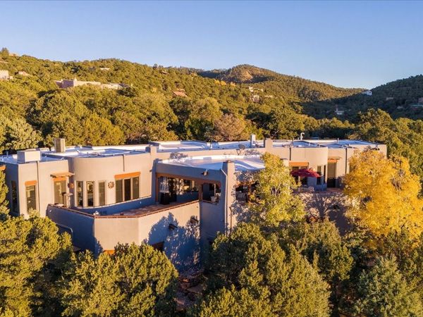 2160 Paseo Iglesias , Santa Fe, NM 87501