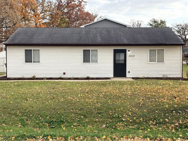 37125 N Summerfield Drive , Lake Villa, IL 60046