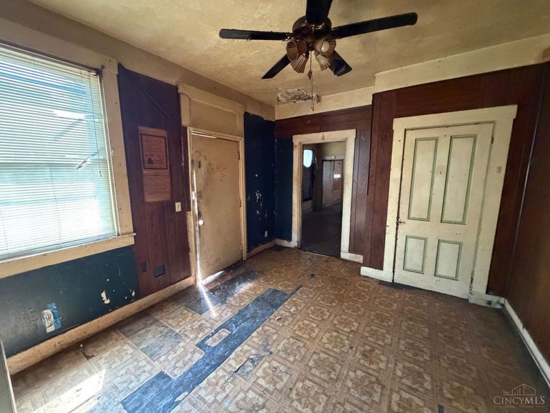 830 Livingston Street, Cincinnati, OH 45214 Photo 4