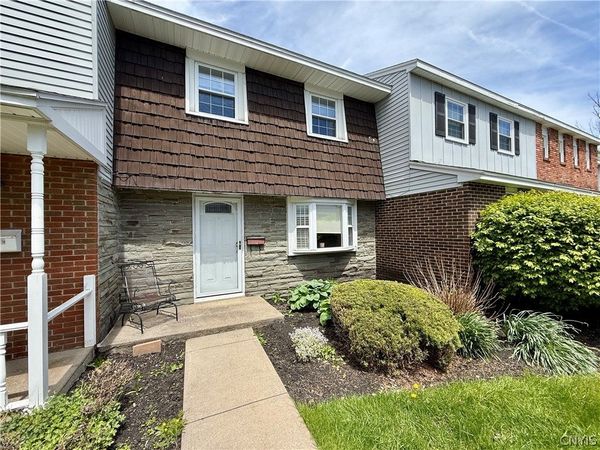 207 Highbridge Street, Unit 9, Fayetteville, NY 13066
