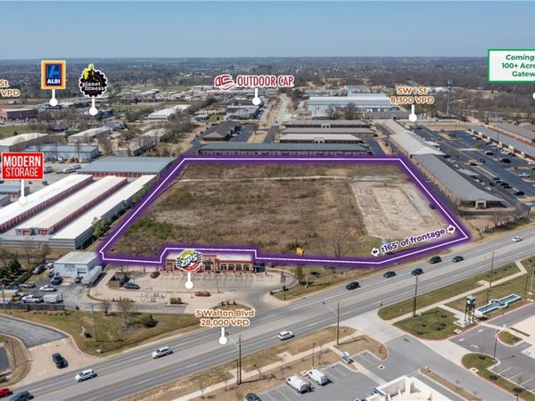 1002 S Walton Boulevard , Bentonville, AR 72712