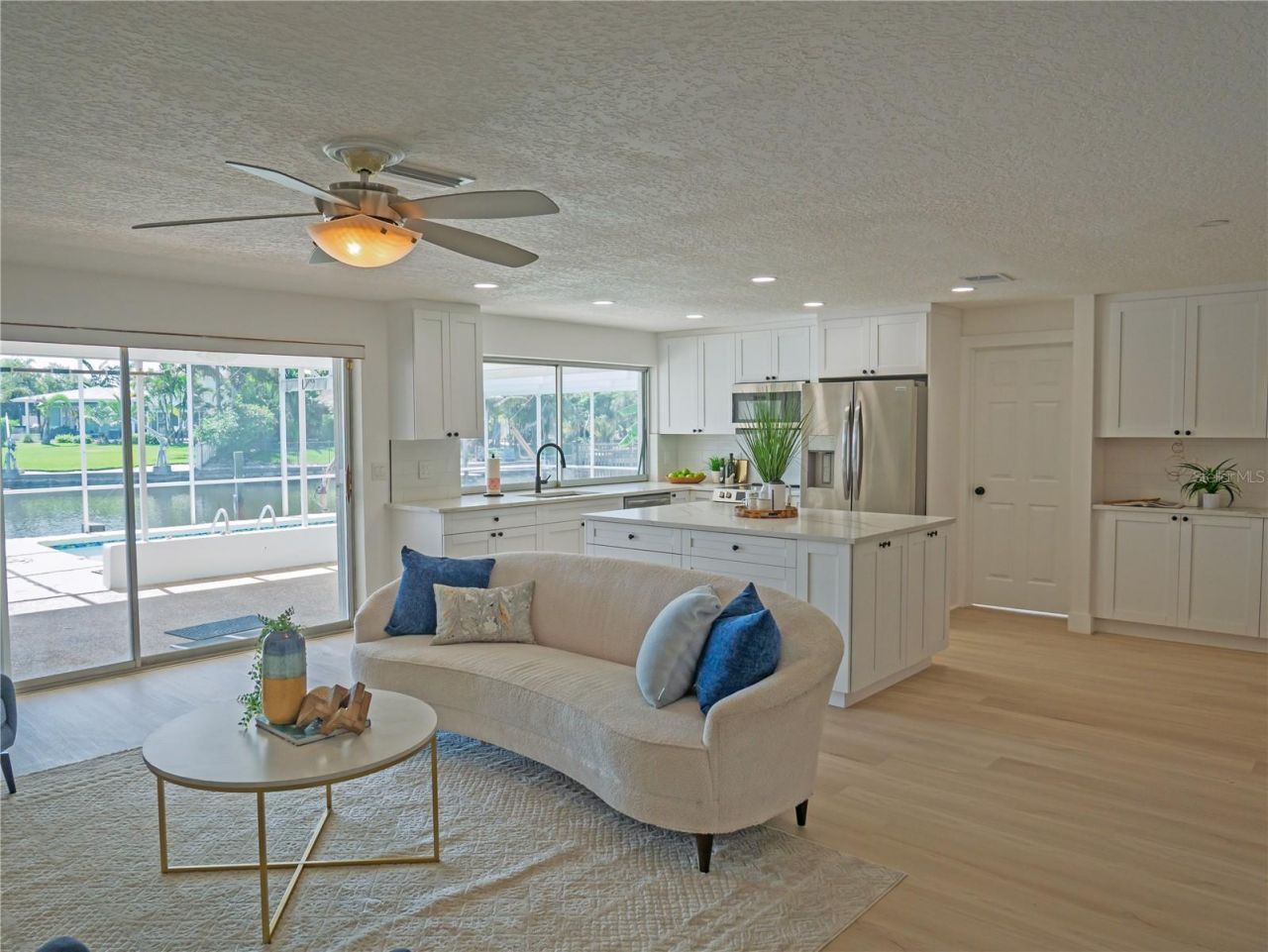 1880 Tanglewood Drive Ne, Saint Petersburg, FL 33702 Photo