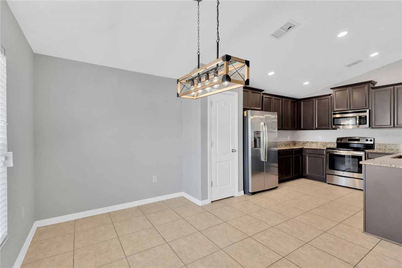 8529 Hunters Fork Loop , Ruskin, FL 33573 Photo