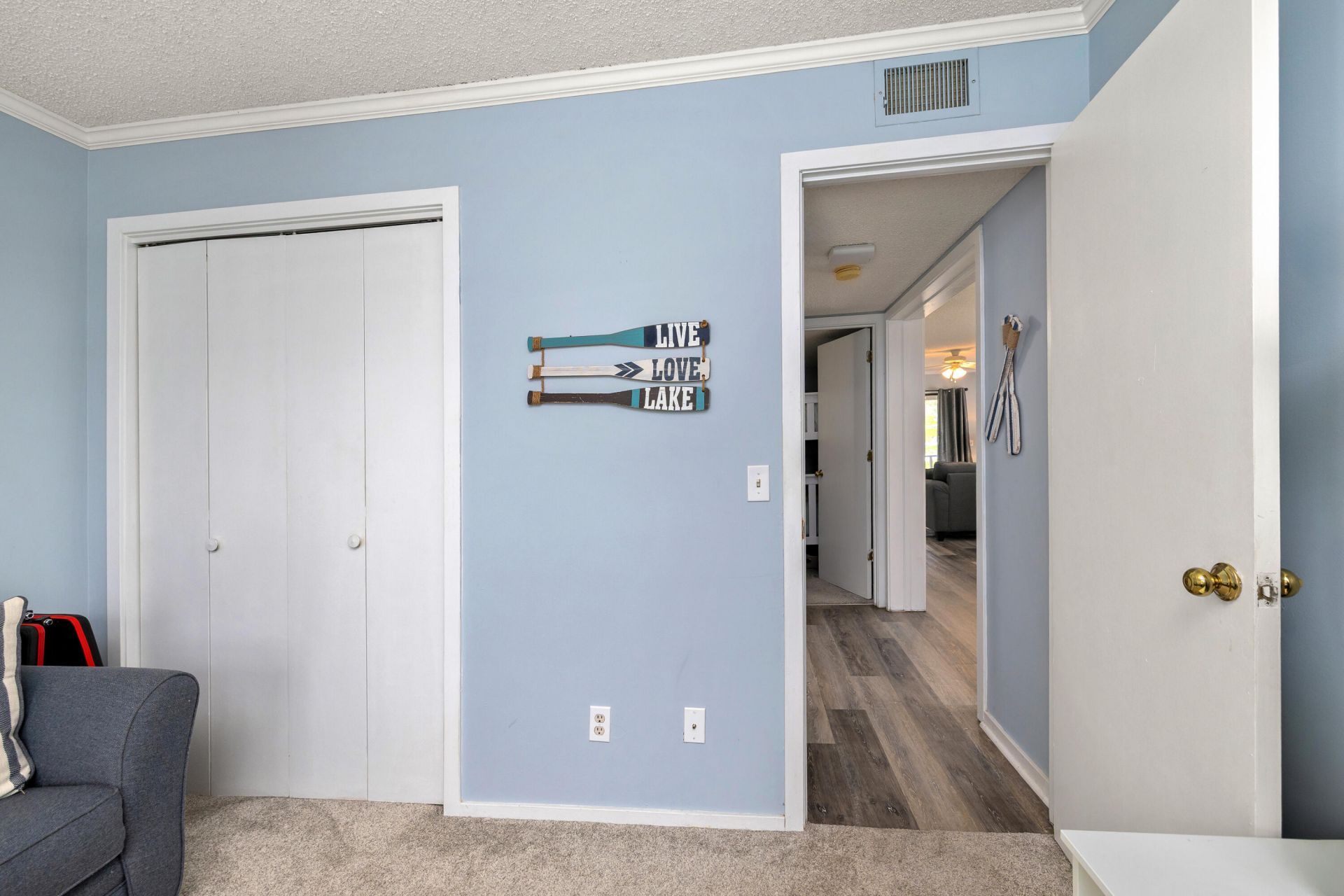 5201 Cypress Pointe Photo 16