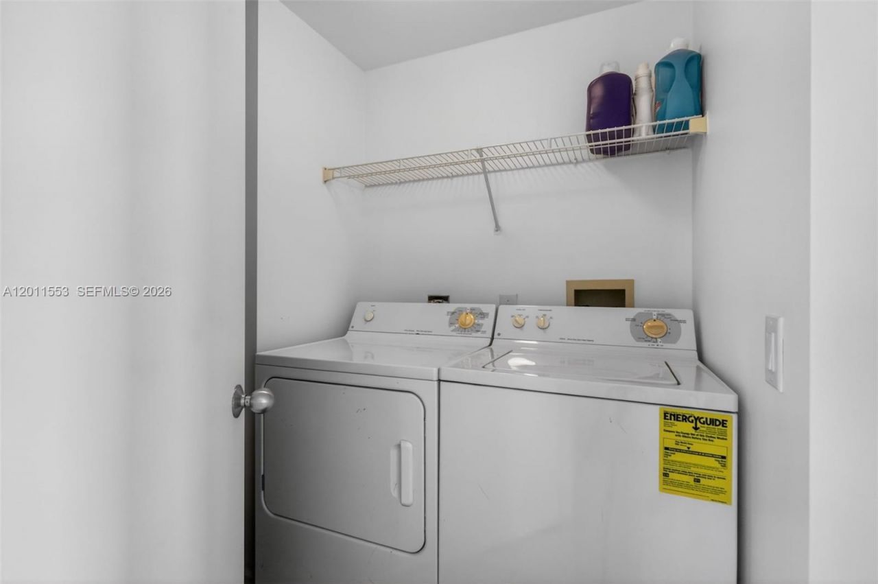 21205 Yacht Club Dr , Unit 2409, Aventura, FL 33180 Photo