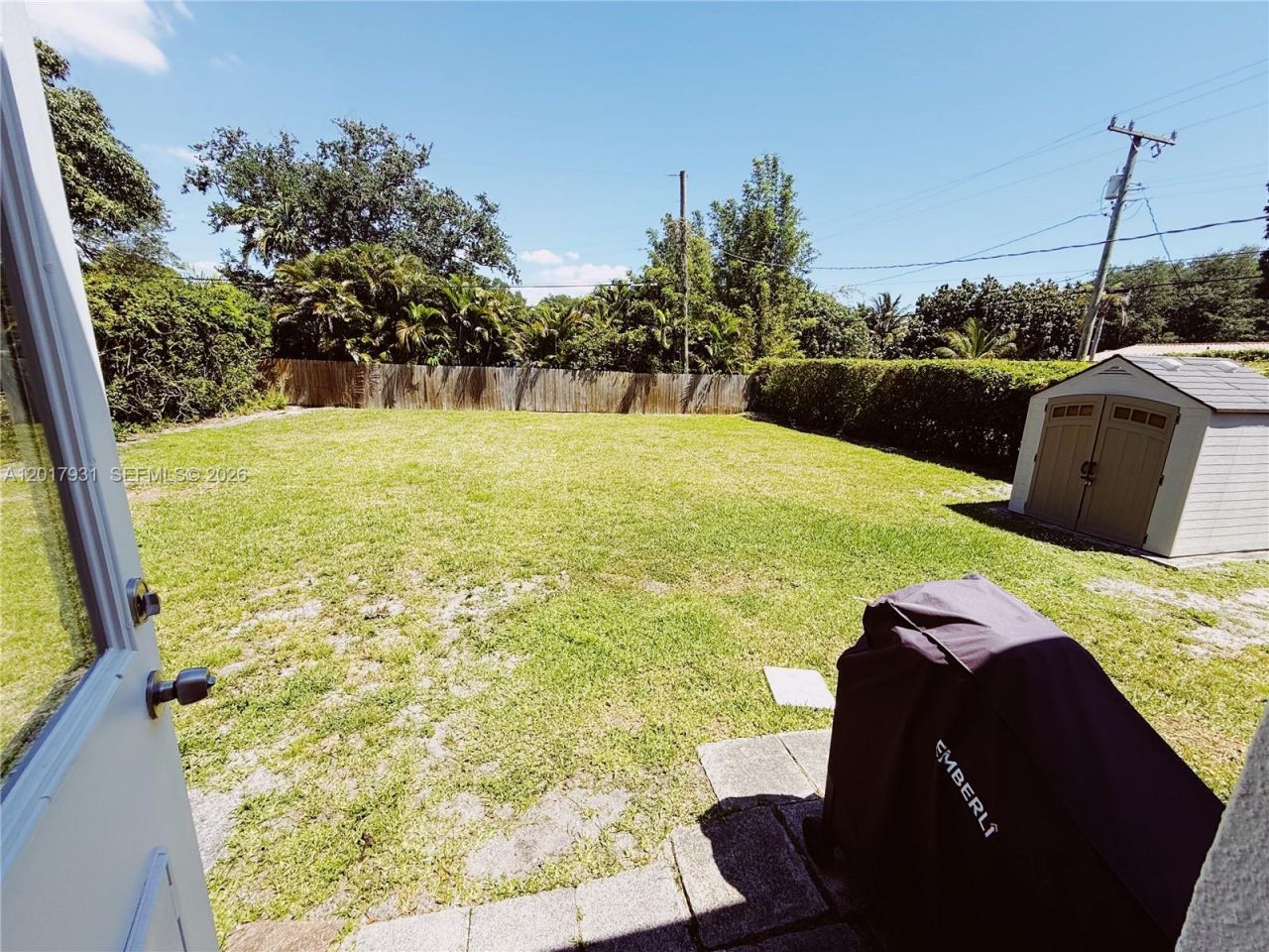1075 NE 120th St , Biscayne Park, FL 33161 Photo