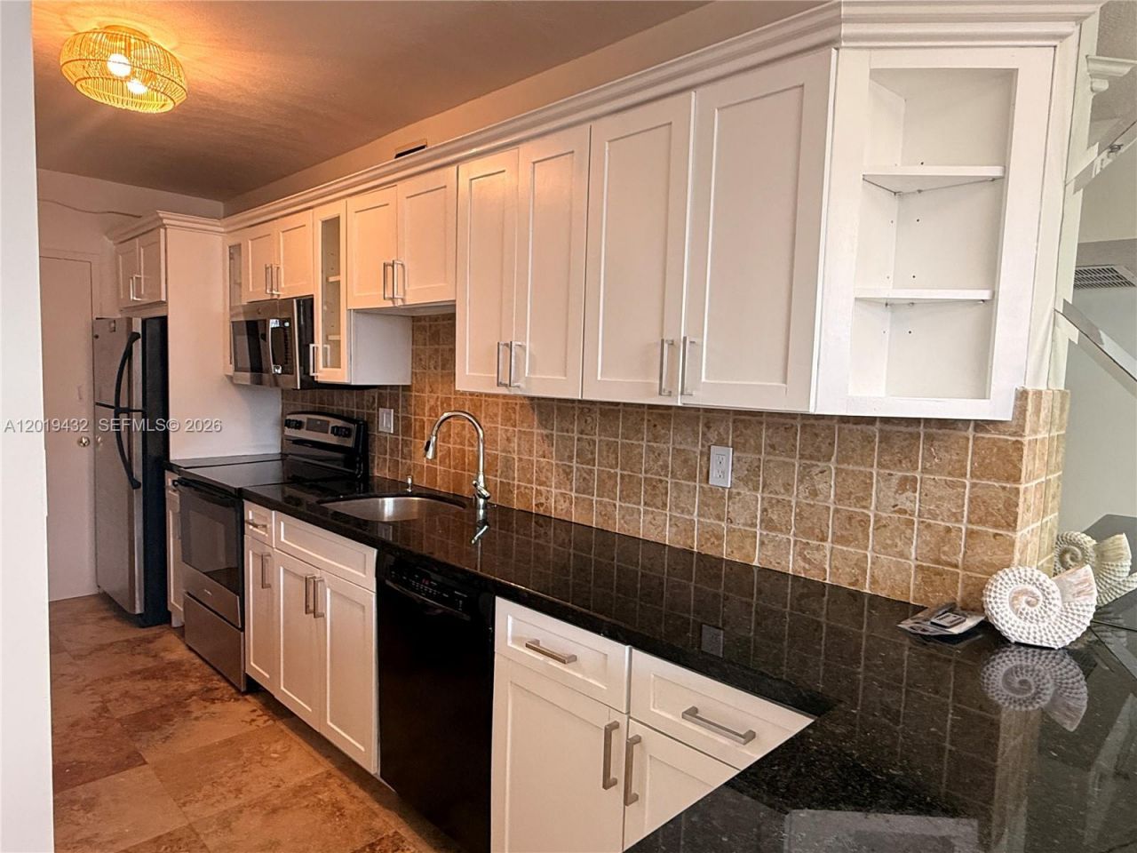 100 Lincoln Rd , Unit 1206, Miami Beach, FL 33139 Photo