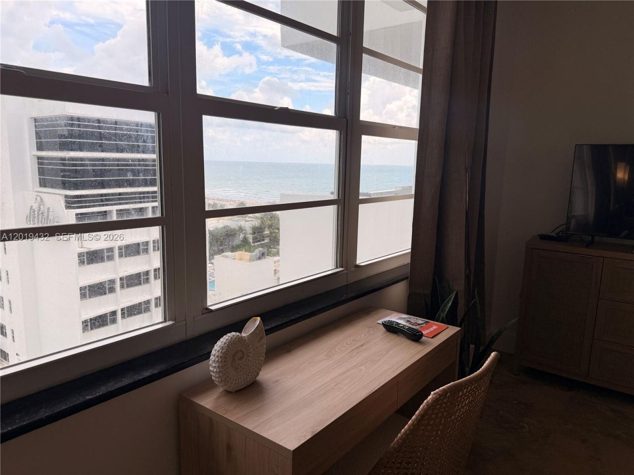 100 Lincoln Rd , Unit 1206, Miami Beach, FL 33139 Photo