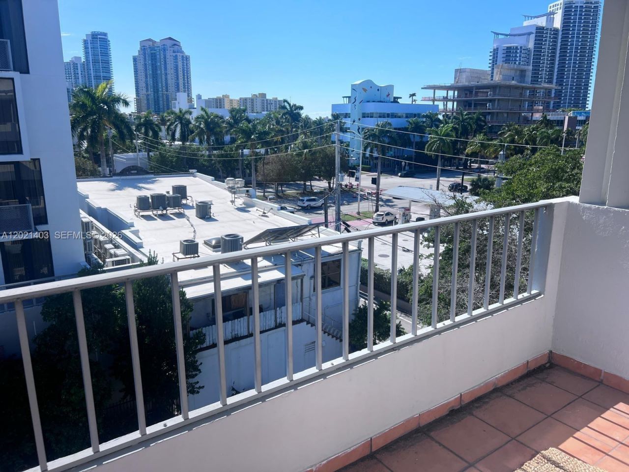 528 Meridian Ave, Unit 503, Miami Beach, FL 33139 Photo