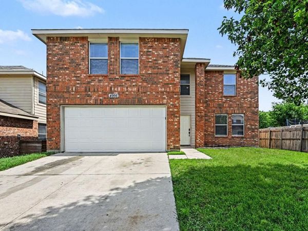 4956 Water Ridge Lane, Fort Worth, TX 76179