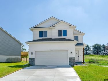 7932 N 93rd Street , Omaha, NE 68122