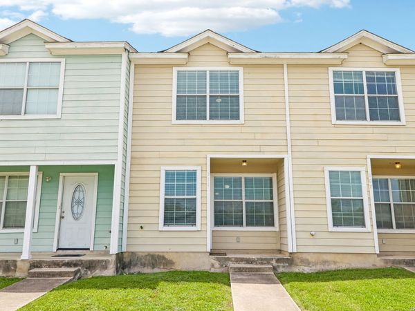 111 AUTUMN PASS, San Antonio, TX 78245