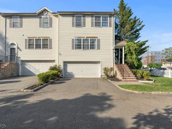 9 Tompkins St, West Orange, NJ 07052