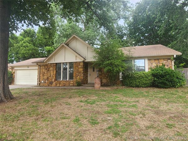 11387 S Date Street , Jenks, OK 74037