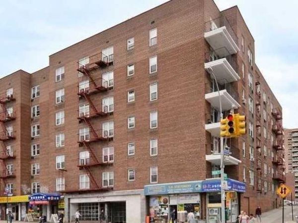 42-95 Main Street , Unit 3B, Flushing, NY 11355