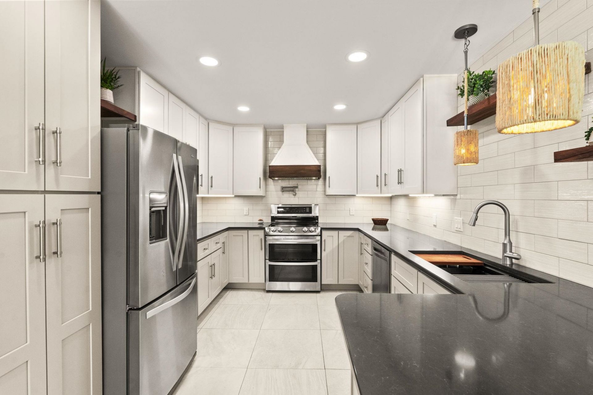 4504 River Rd. Photo 12