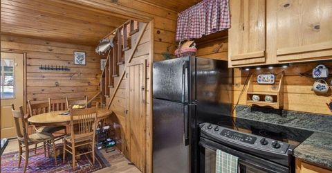 16243 Old Highway Drive, Truckee, CA 96161 Photo