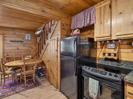 16243 Old Highway Drive, Truckee, CA 96161 Photo