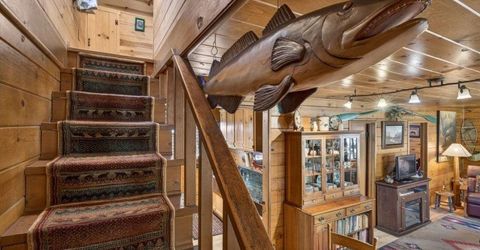 16243 Old Highway Drive, Truckee, CA 96161 Photo