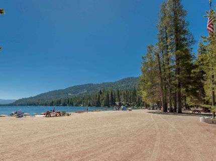 16243 Old Highway Drive, Truckee, CA 96161 Photo