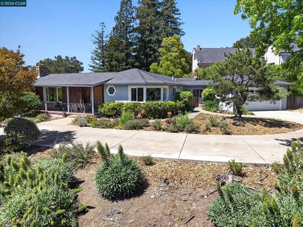 25 Robert Road, Orinda, CA 94563 Main Photo