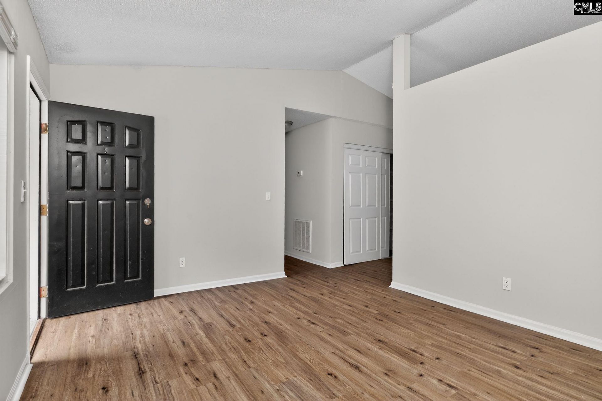 401 Rosemary Lane  Photo 11