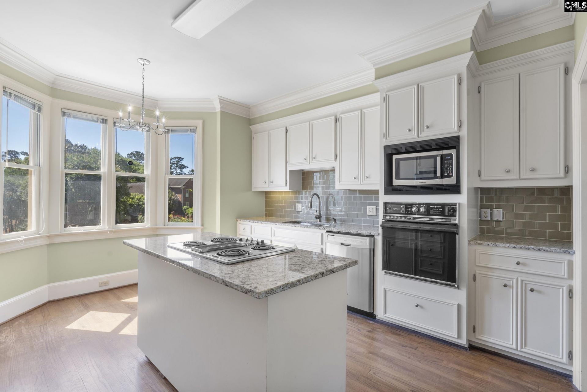 261 Berry Tree Lane  Photo 11