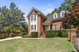 261 Berry Tree Lane  photo 4