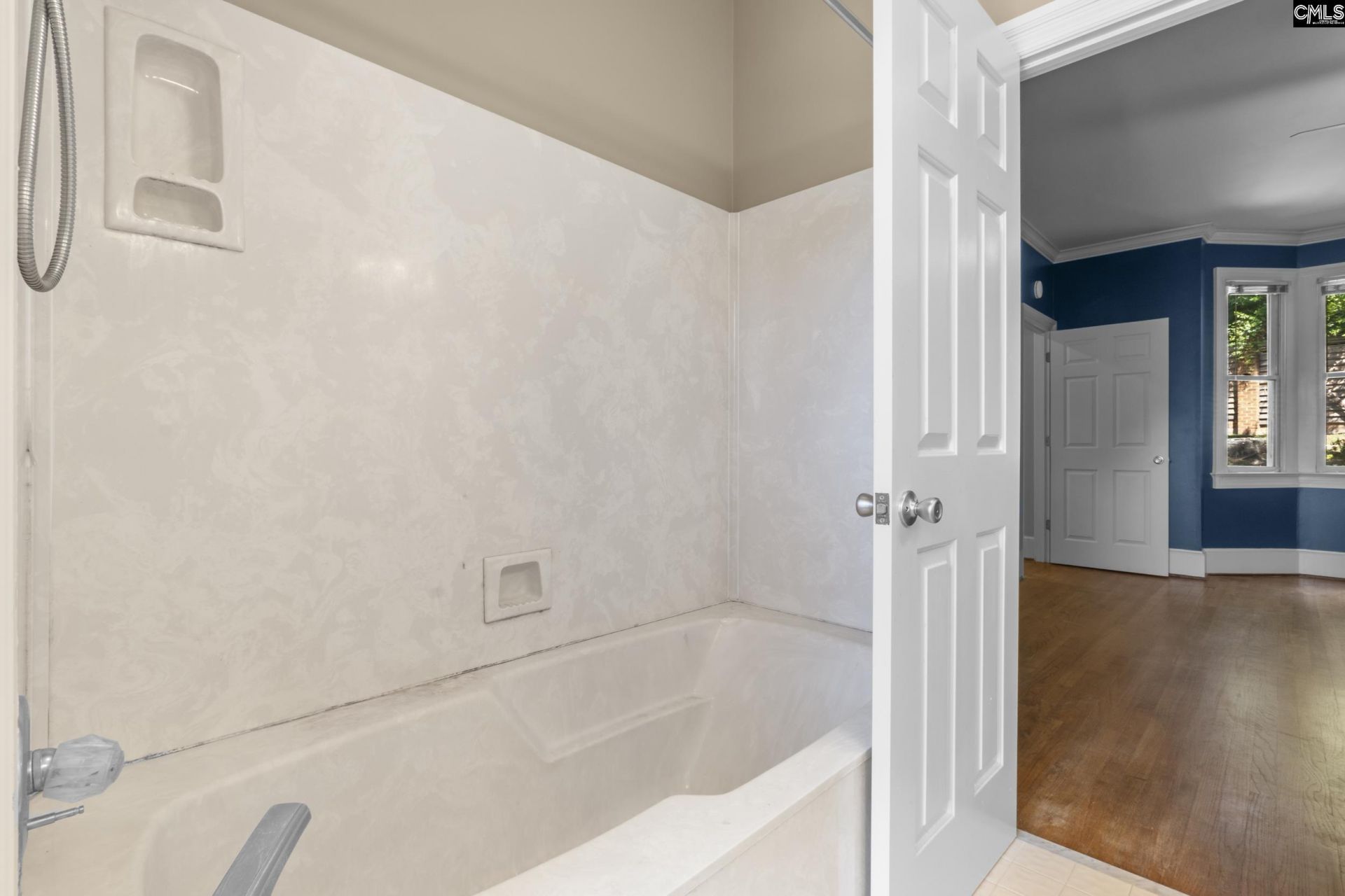261 Berry Tree Lane  Photo 20