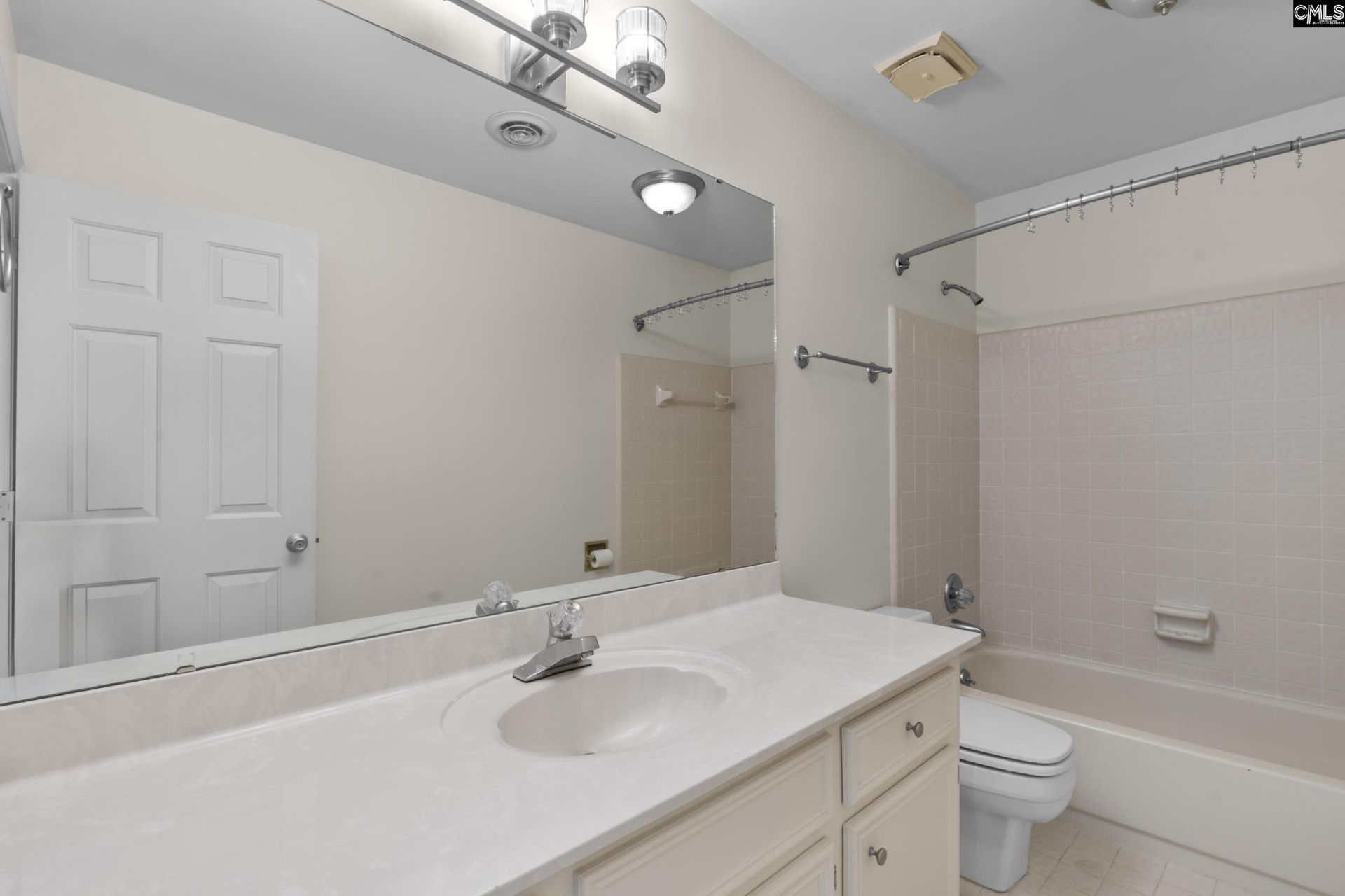 261 Berry Tree Lane  Photo 29
